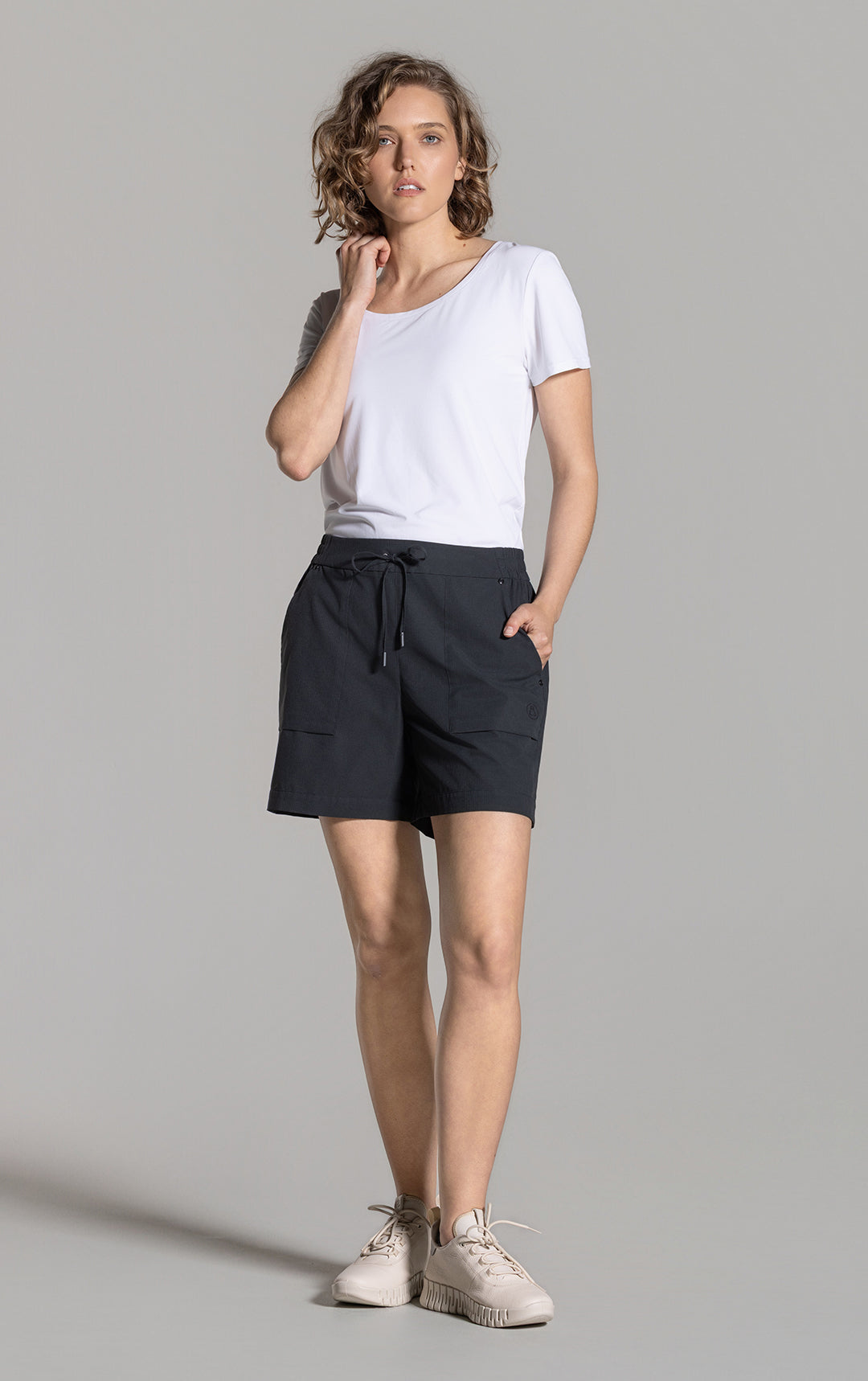 AIRVENTURE DRAWSTRING SHORT